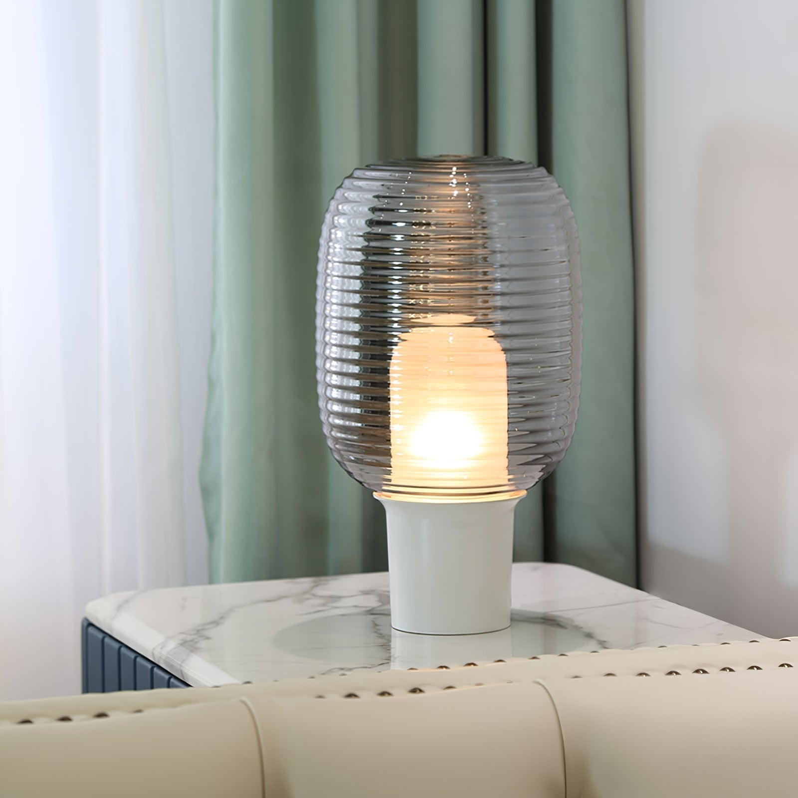 LuxeAura - Sophisticated Lamp with Subtle Elegance and Soft Glow 2