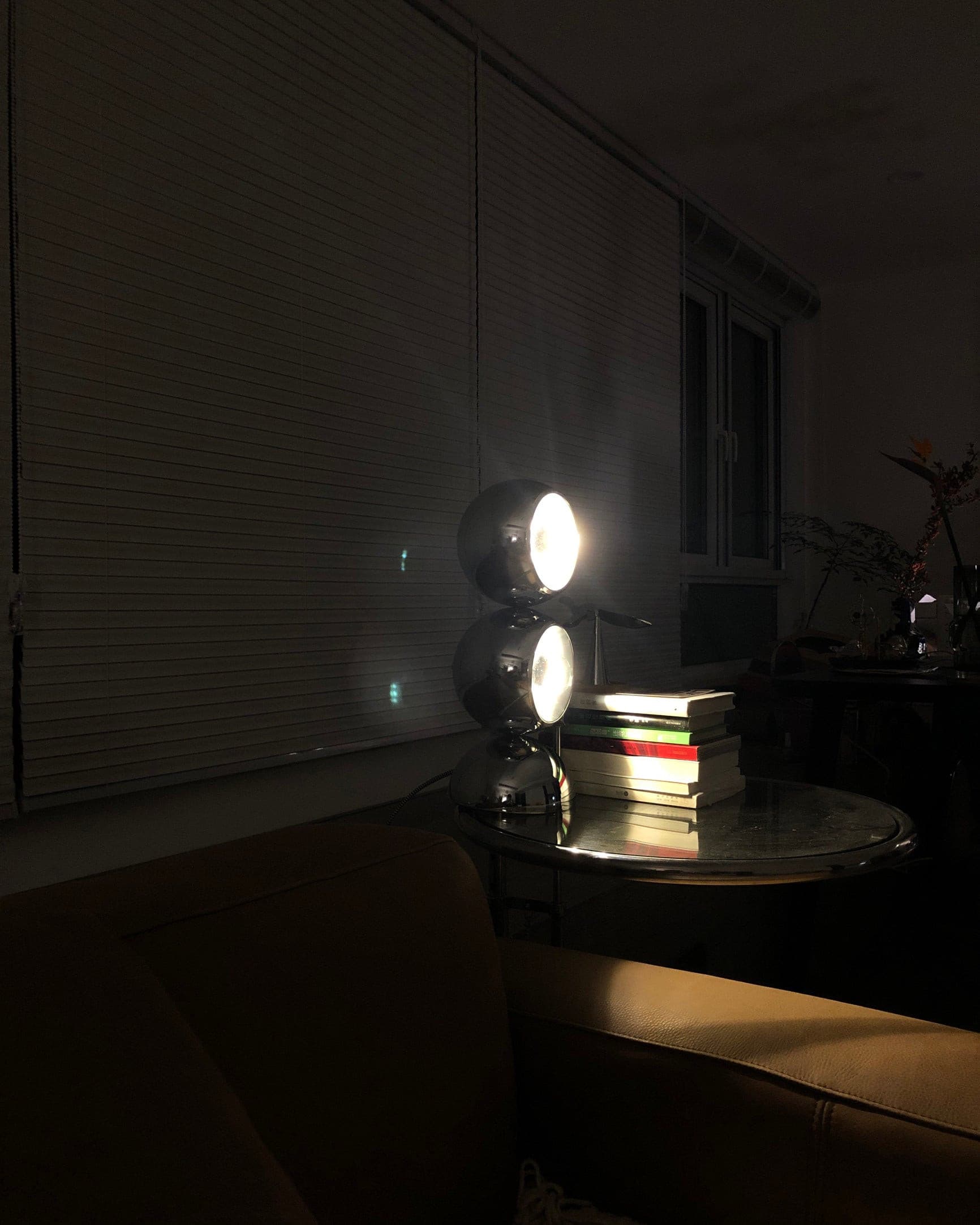 LuxeCharm - Table Lamp with Mickey Style and Cozy Light Diffusion 3