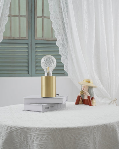 LuxeSphere - Table Lamp with Lustrous Crystal Ball and Soft Lighting 6