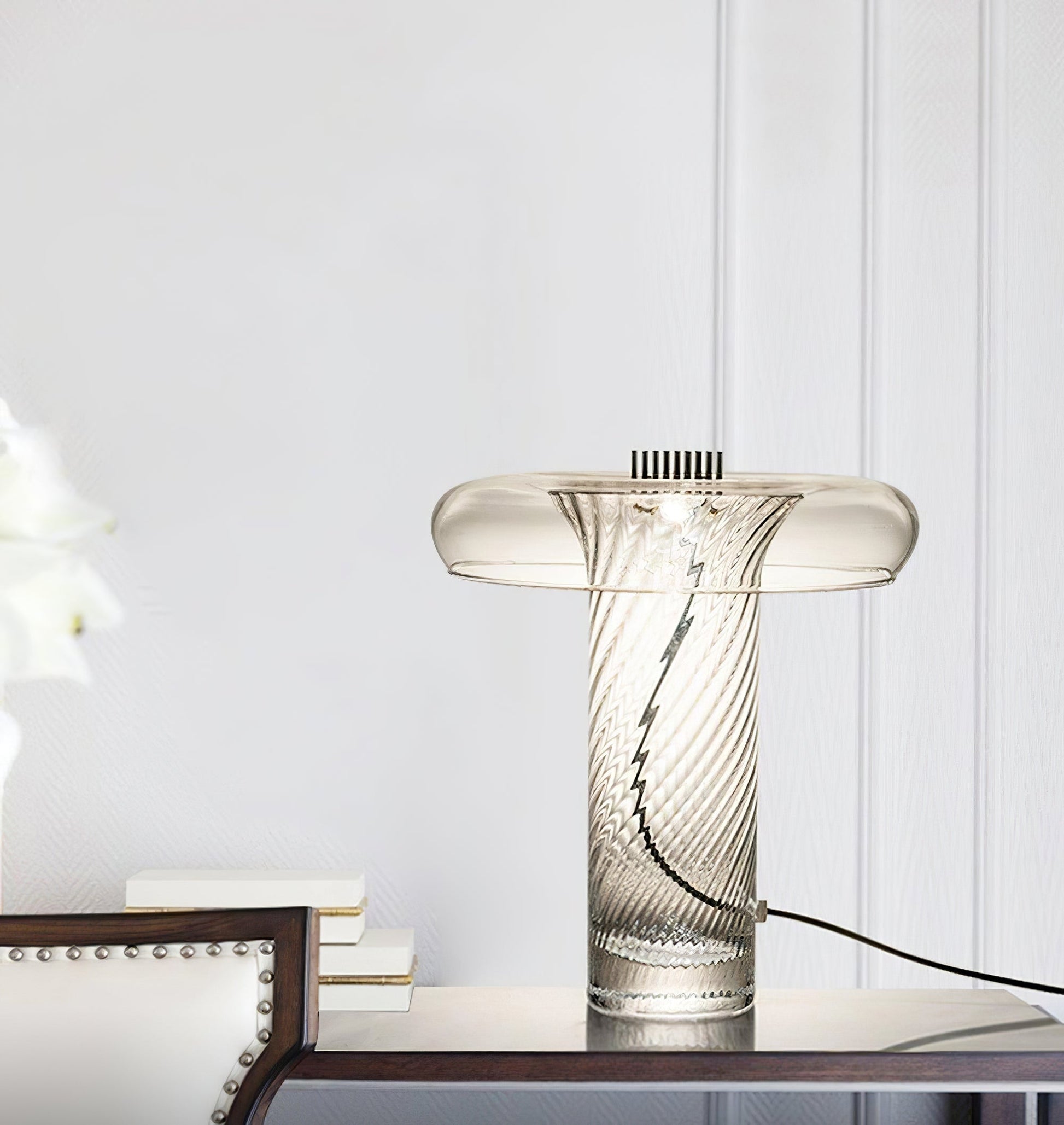 LuxeStars - Table Lamp with Starry Design and Cozy Illumination 3