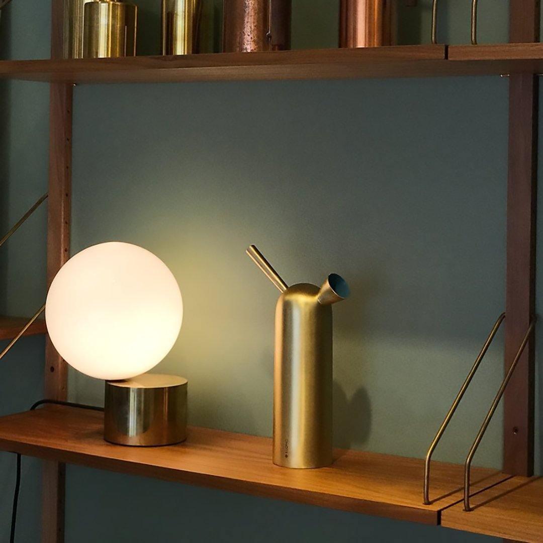 Lynvon Table Lamp 5
