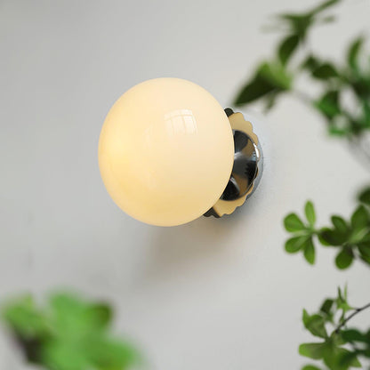 Elegant Glass Wall Lamp With Metallic Finish