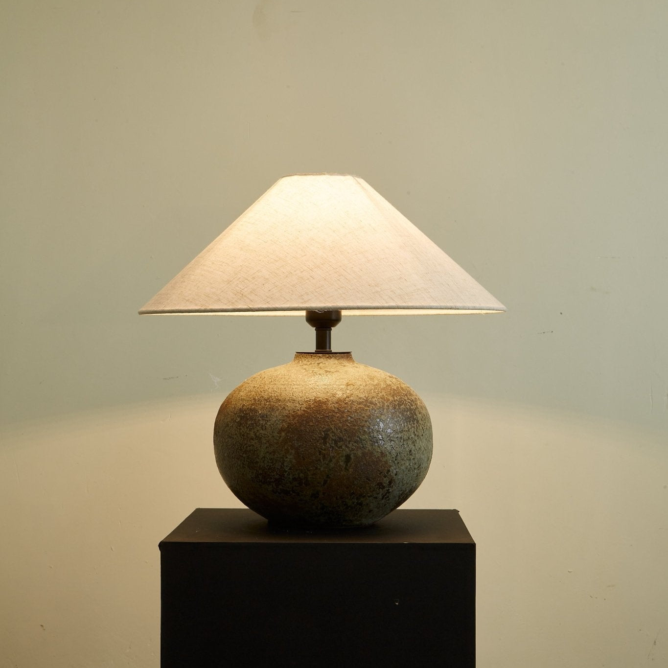 Menecho Table Lamp 3