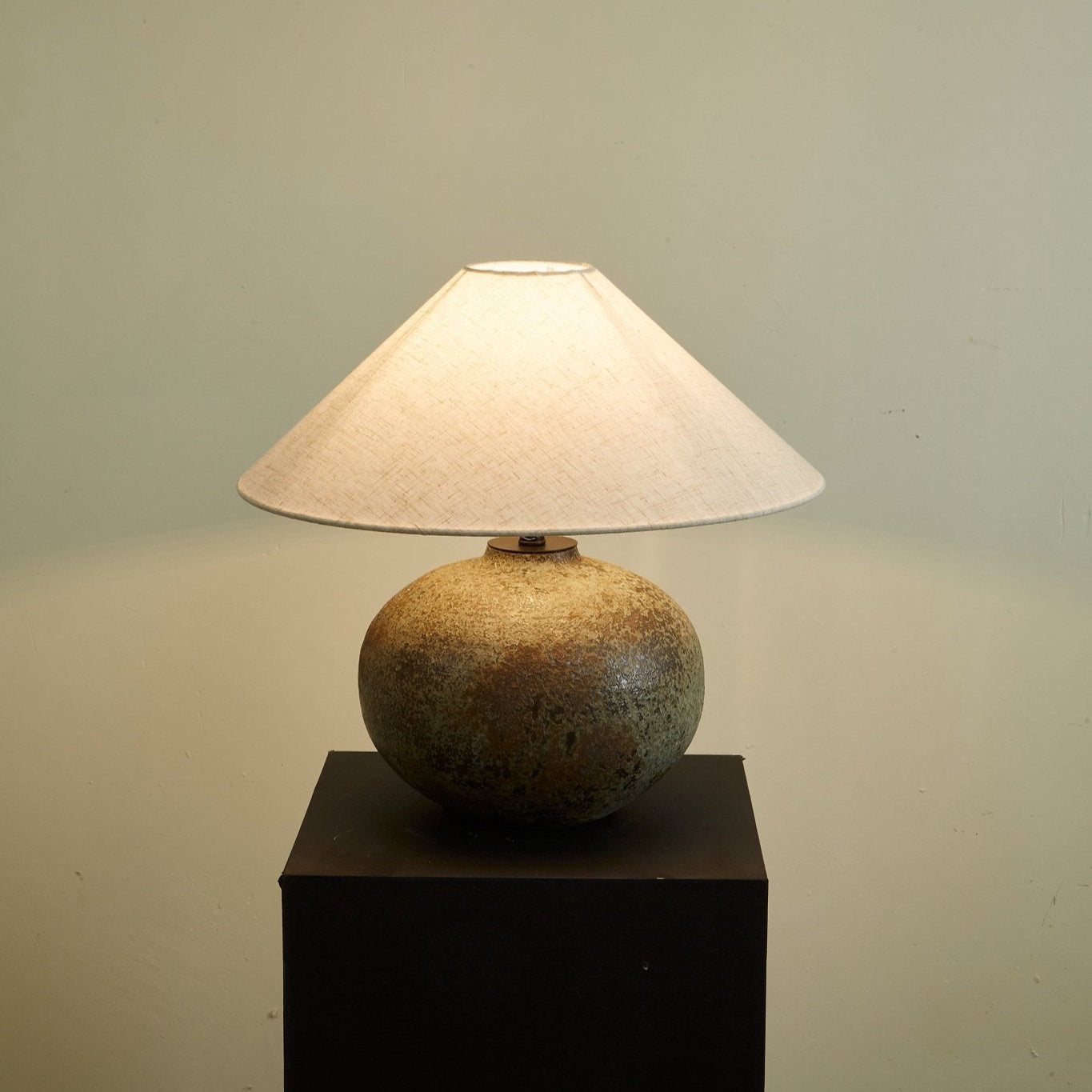 Menecho Table Lamp 7