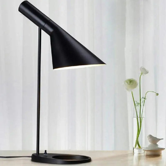 Luxury Silver LED Desk Lamp - Lusomart