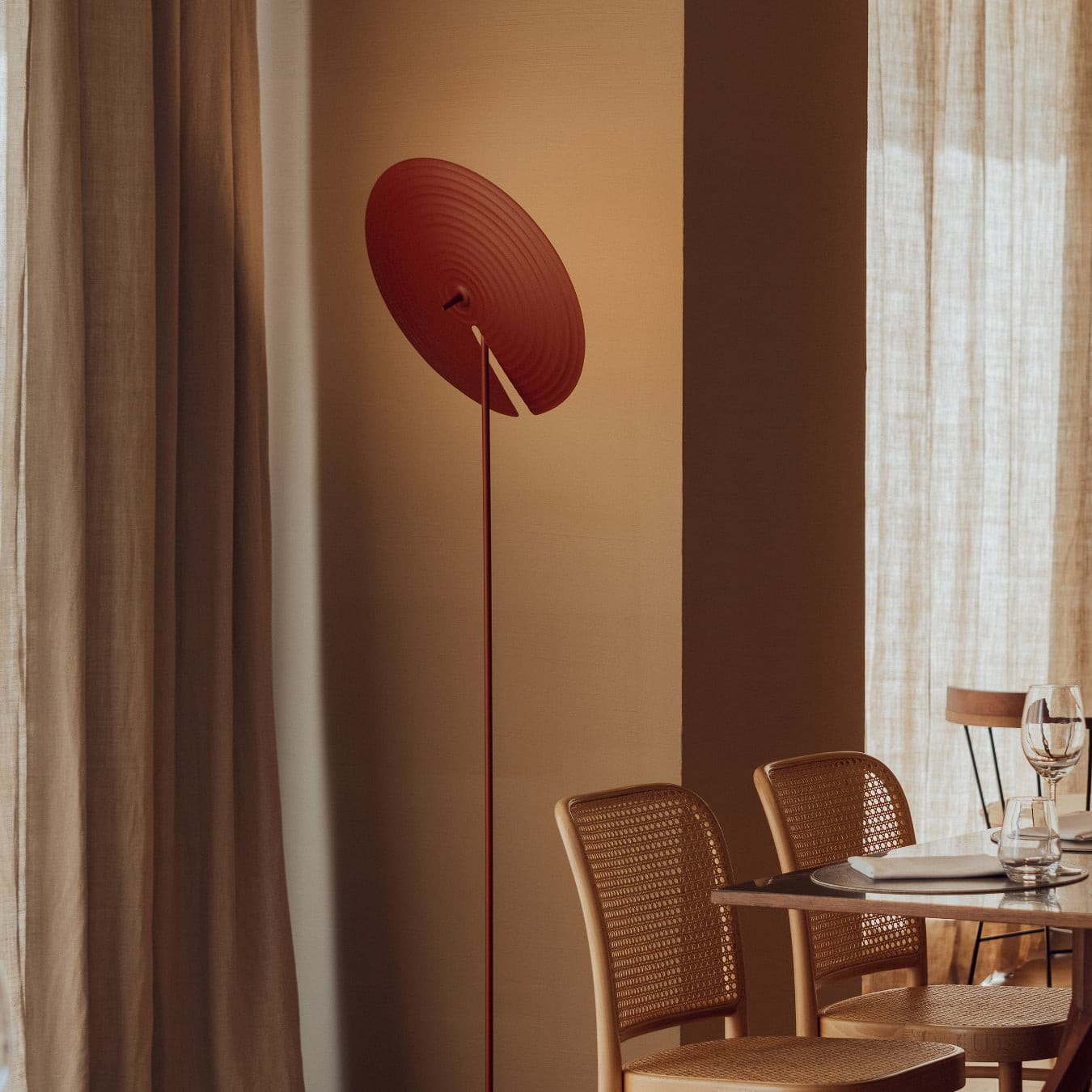 Mezon Floor Lamp 6