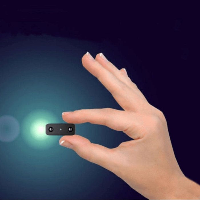 Compact HD Security Camera with Clear Audio - Lusomart