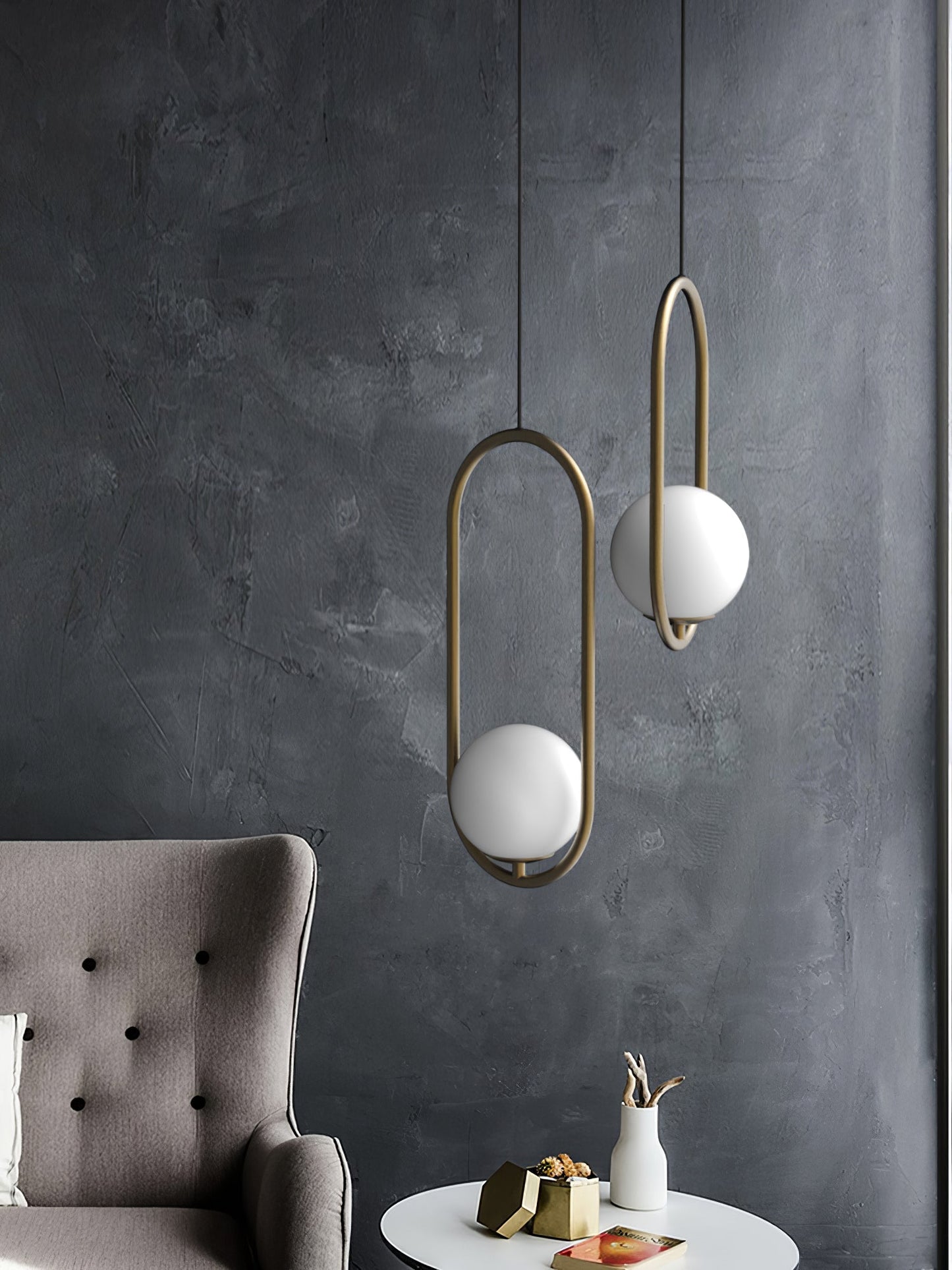 Sleek Contemporary Pendant Light With Simple Style