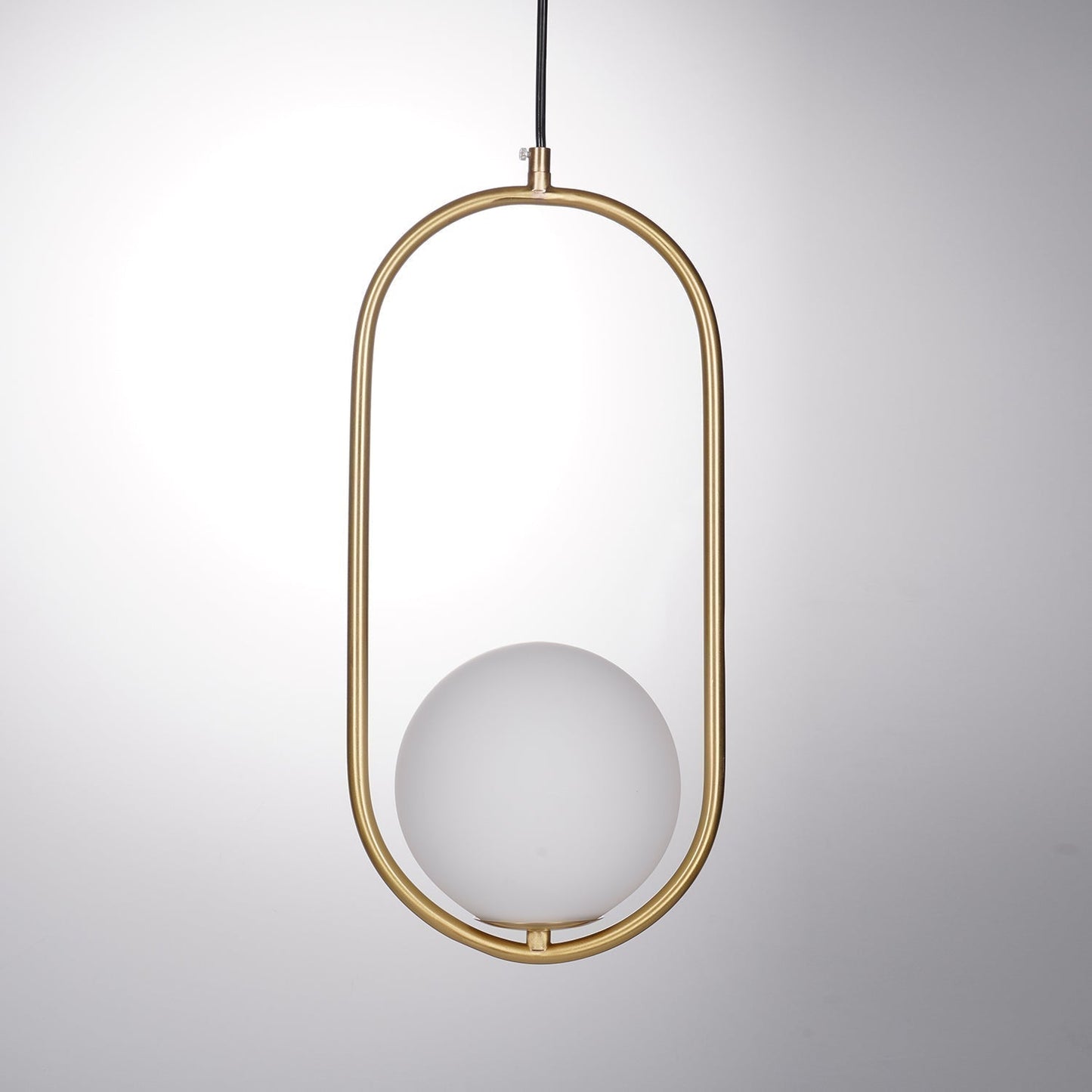 Sleek Contemporary Pendant Light With Simple Style