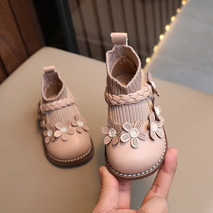 Mini Girls' Shoes with Floral Pattern - Comfy Rubber Sneakers for Kids, Sizes 16 to 26 3