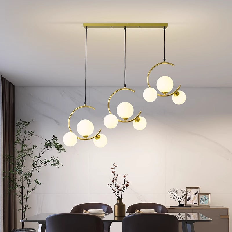 Luxurious Round Crystal Pendant Lamp