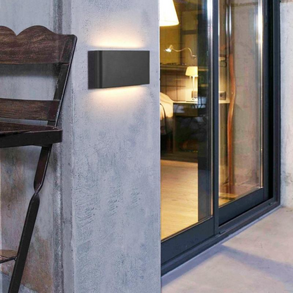 Outdoor Weatherproof LED Wall Lantern