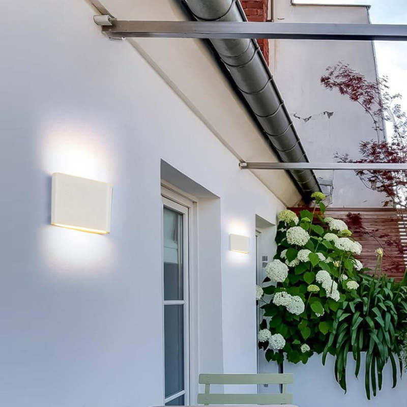 Outdoor Weatherproof LED Wall Lantern
