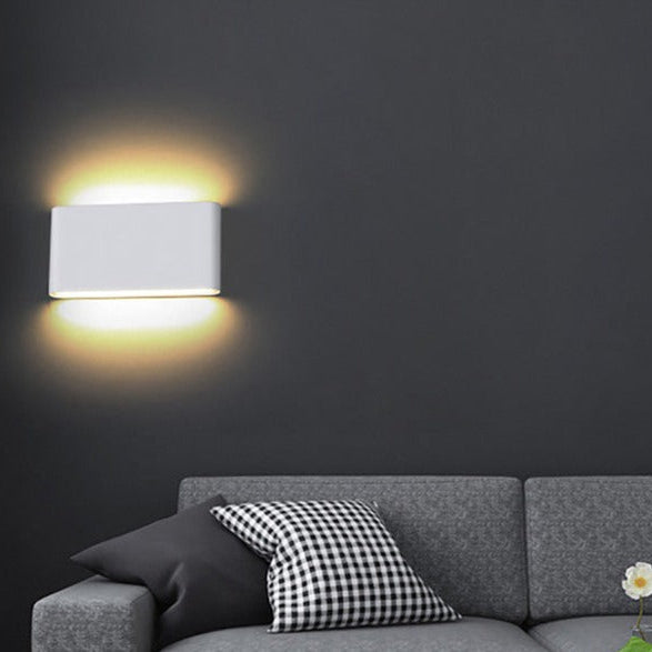 Outdoor Weatherproof LED Wall Lantern