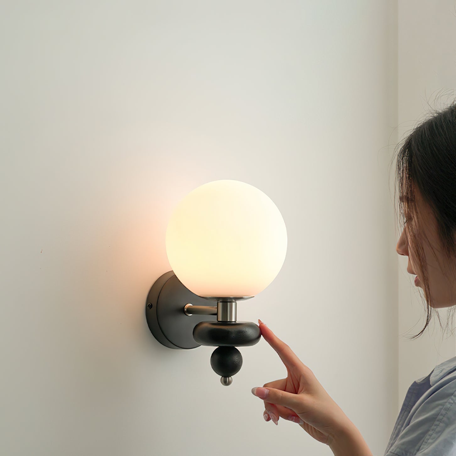 Mirvano Wall Lamp 1