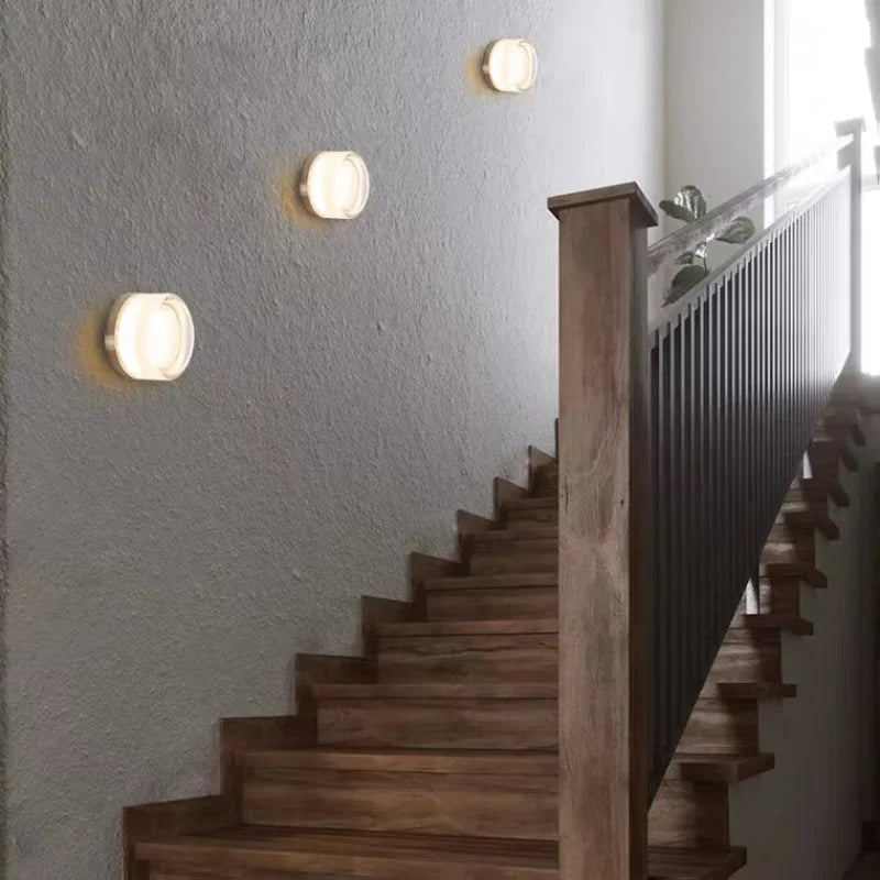 Modern Circular Wall Lamp – Sleek Ambient Lighting for Contemporary Spaces 1