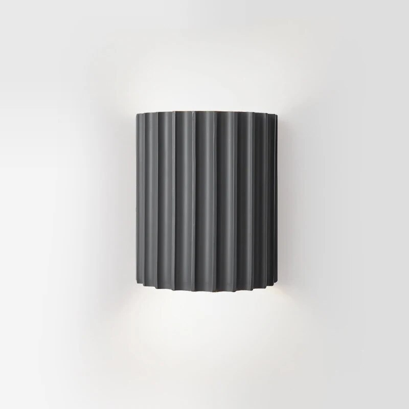Modern Resin Wall Light – Artistic Illumination for Contemporary Interiors 6