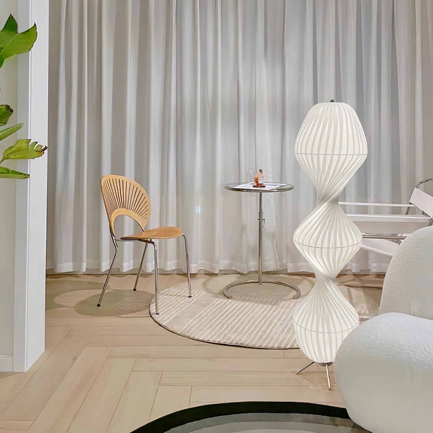 Moori Floor Lamp 7