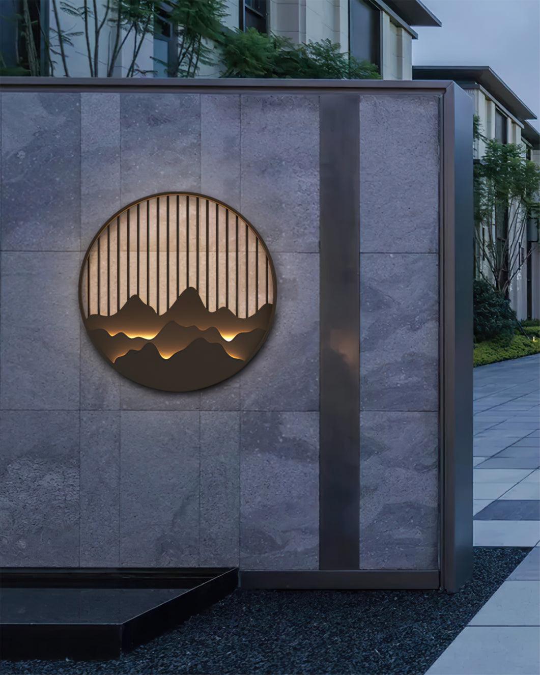 Rustic Outdoor Wall Light With Nature Inspired Design