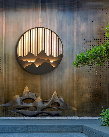Rustic Outdoor Wall Light With Nature Inspired Design