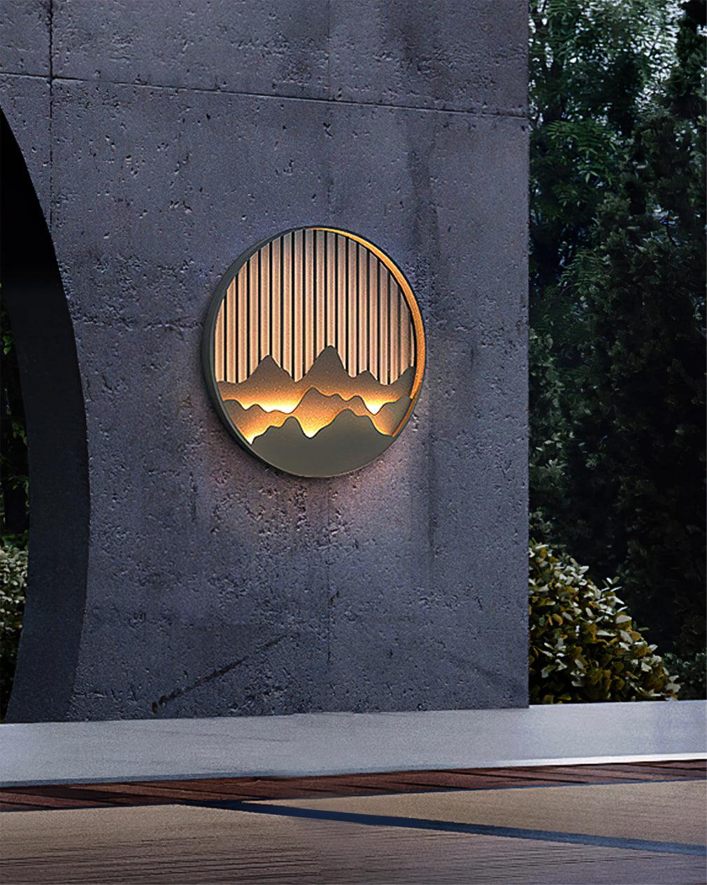Rustic Outdoor Wall Light With Nature Inspired Design