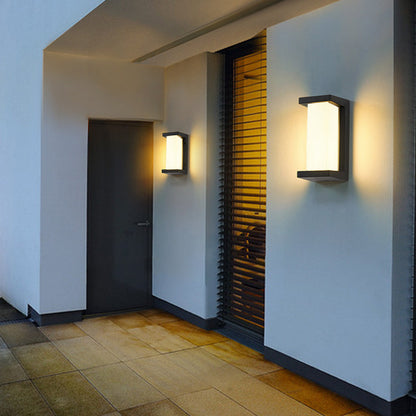 Outdoor Automatic Security Wall Lamp