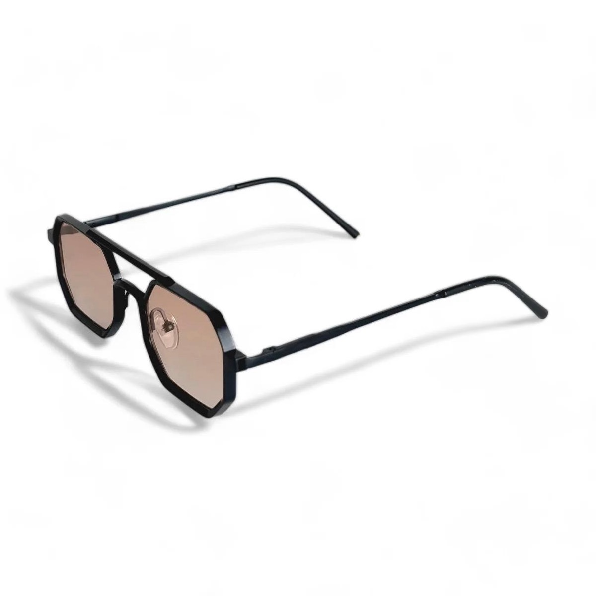 Trendy Men's Shades With UV Protection For Daily Wear