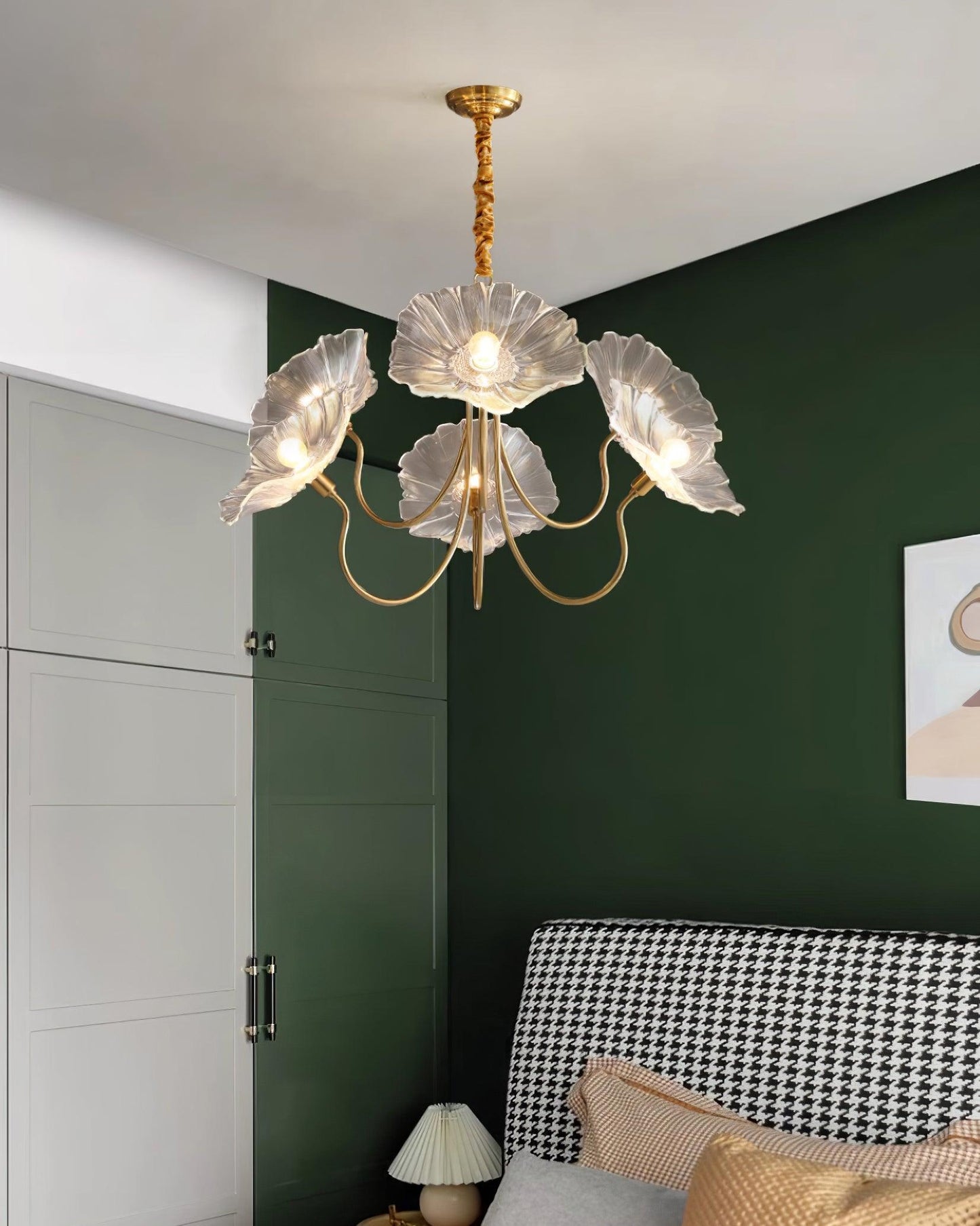 Elegant Glass Floral Pendant Light Fixture