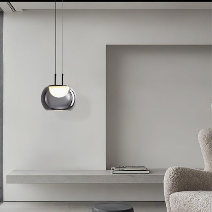 Glamorous Pendant Light With Beautiful Glow Effect