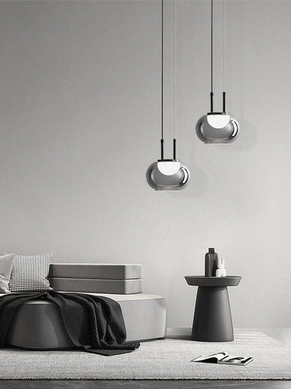 Glamorous Pendant Light With Beautiful Glow Effect