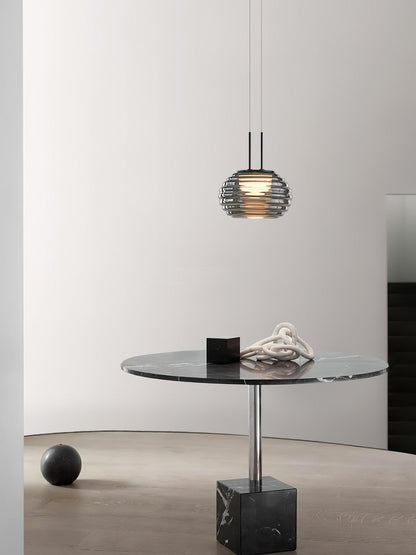 Glamorous Pendant Light With Beautiful Glow Effect