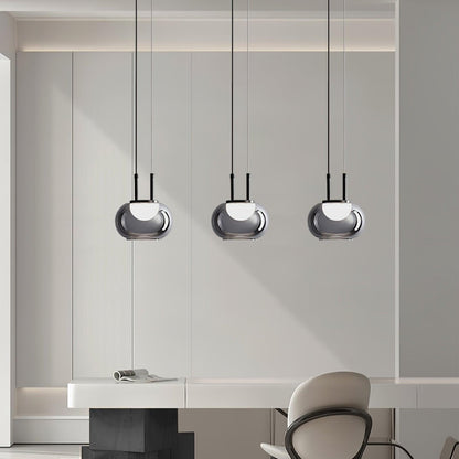 Glamorous Pendant Light With Beautiful Glow Effect
