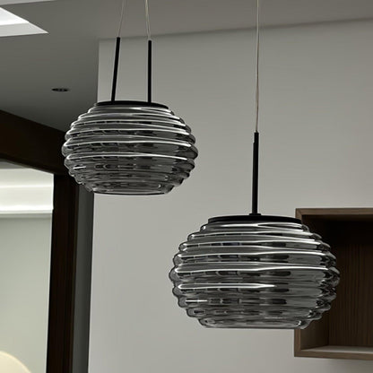 Glamorous Pendant Light With Beautiful Glow Effect