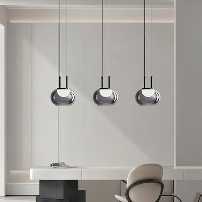 Glamorous Pendant Light With Beautiful Glow Effect
