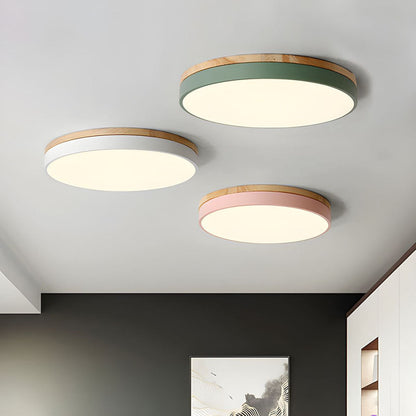 Naturalis | Elegant Warm Wood and Green Round Ceiling Lamp 8