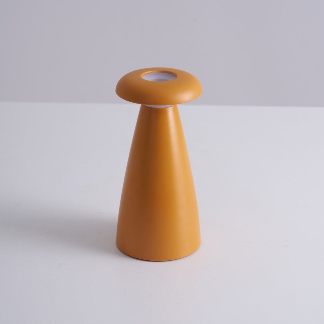 Nelisco Table Lamp 10