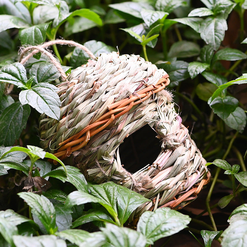 NestCraft Hand-Woven Straw Bird Cage – Artistic Handmade Decorative Bird Home 4