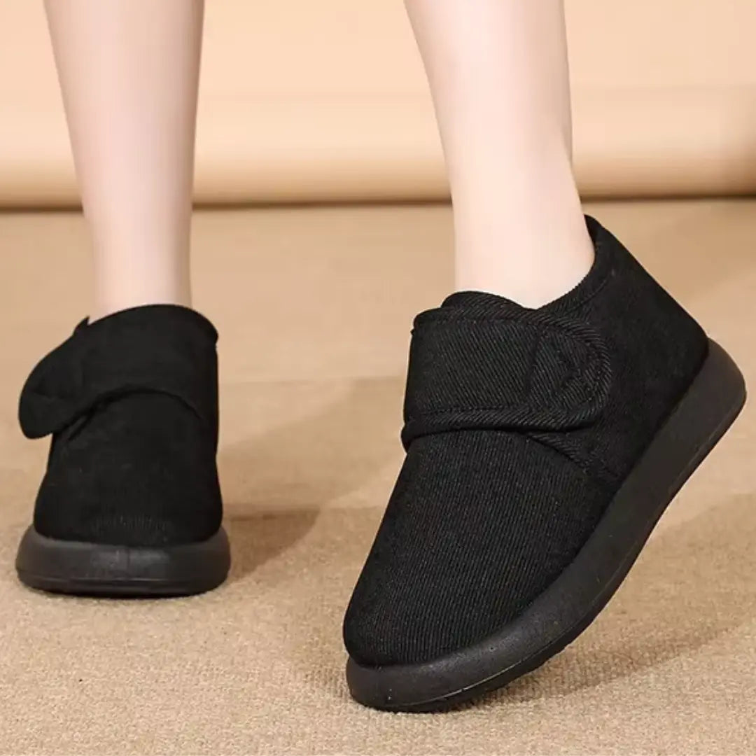 NoaComfort | Cozy Soft Flannel Women's Slippers for Sensitive Feet 5