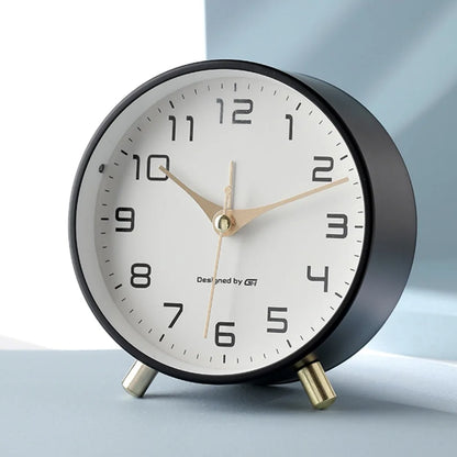 Quiet Modern Wooden Desk Clock