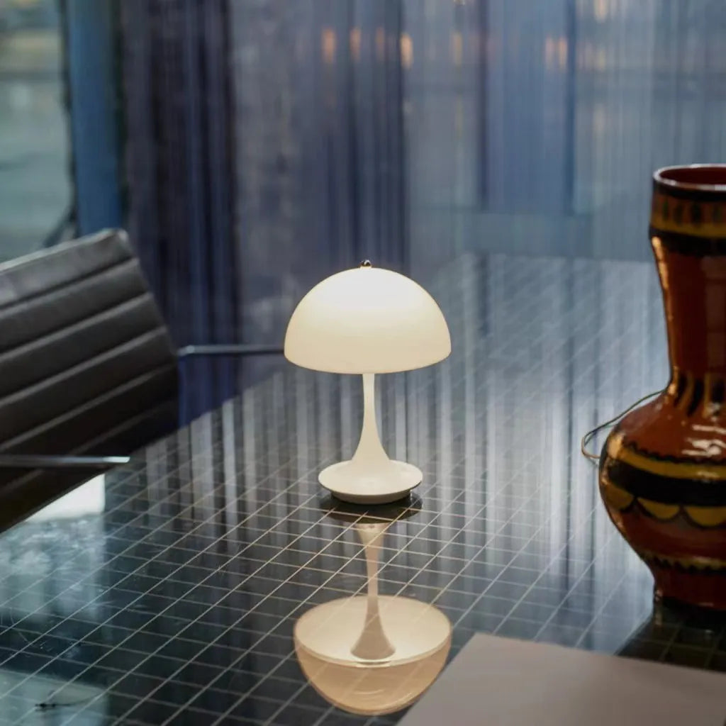 Cozy Wireless Mushroom Table Lamp