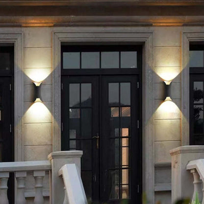 Outdoor Round Wall Mount LED Light Fixture