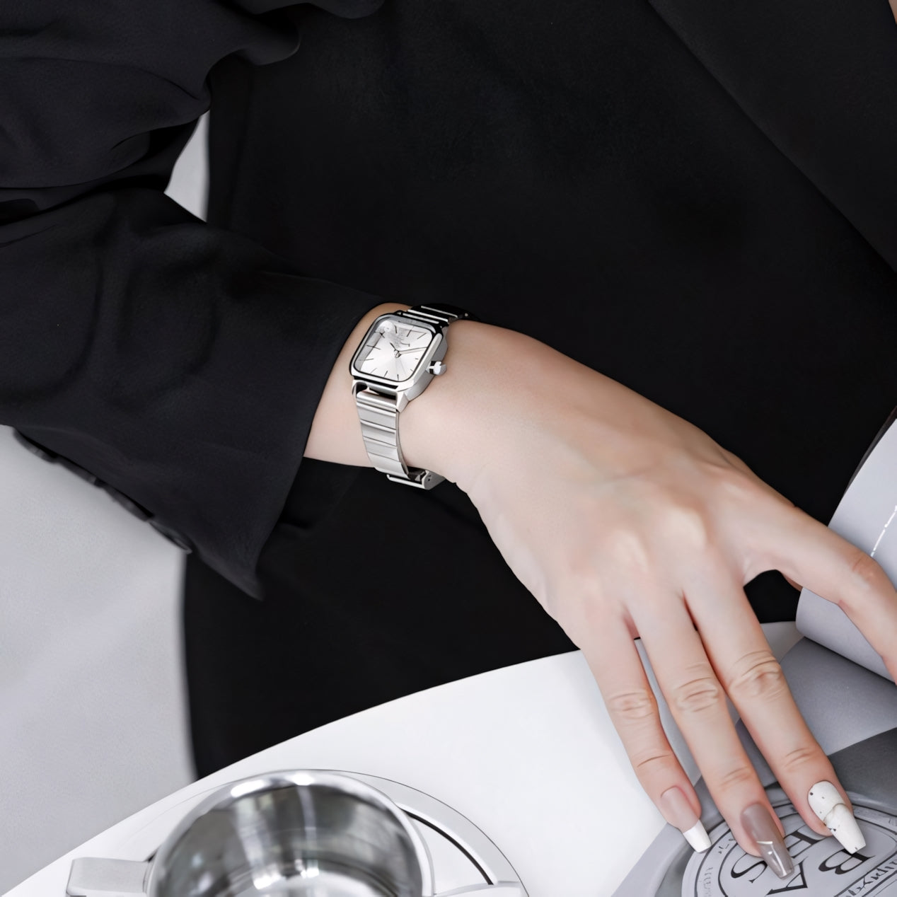 Slim Metal Women's Watch