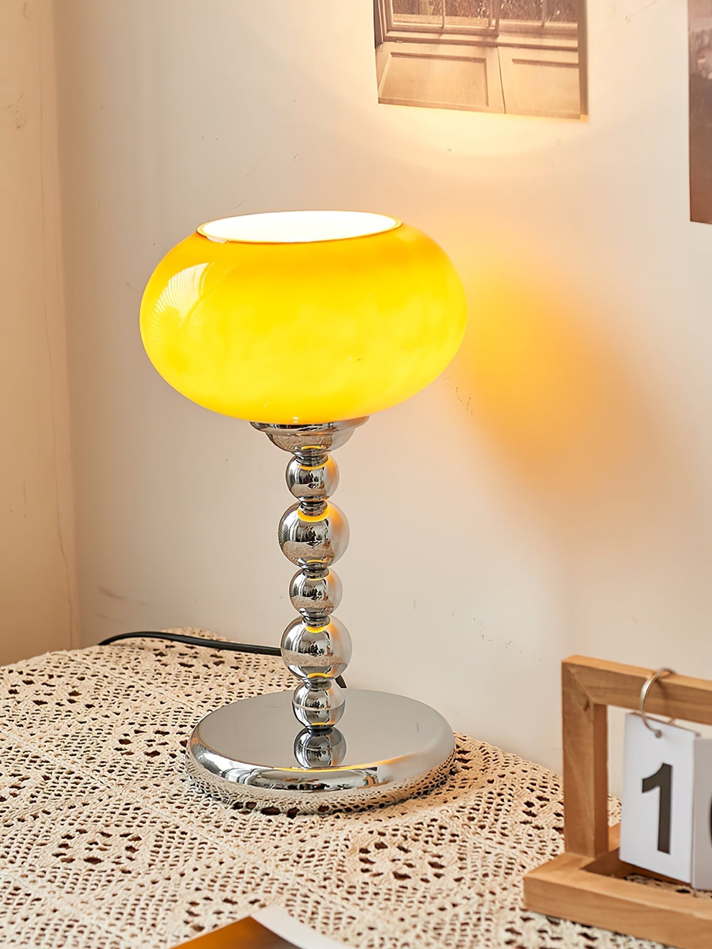 OrbitLume – Stylish Space-Age Glass and Chrome Table Lamp 7