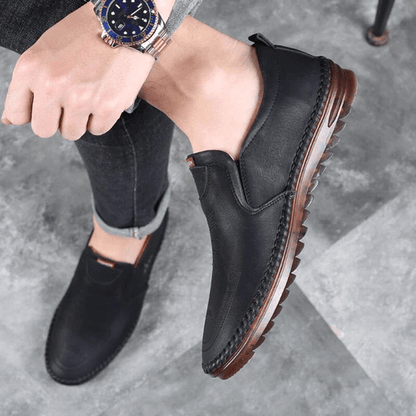 Orthopedic Men's Shoes – Supportive Design for All-Day Comfort and Timeless Style 1