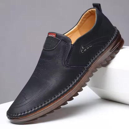 Orthopedic Men's Shoes – Supportive Design for All-Day Comfort and Timeless Style 3