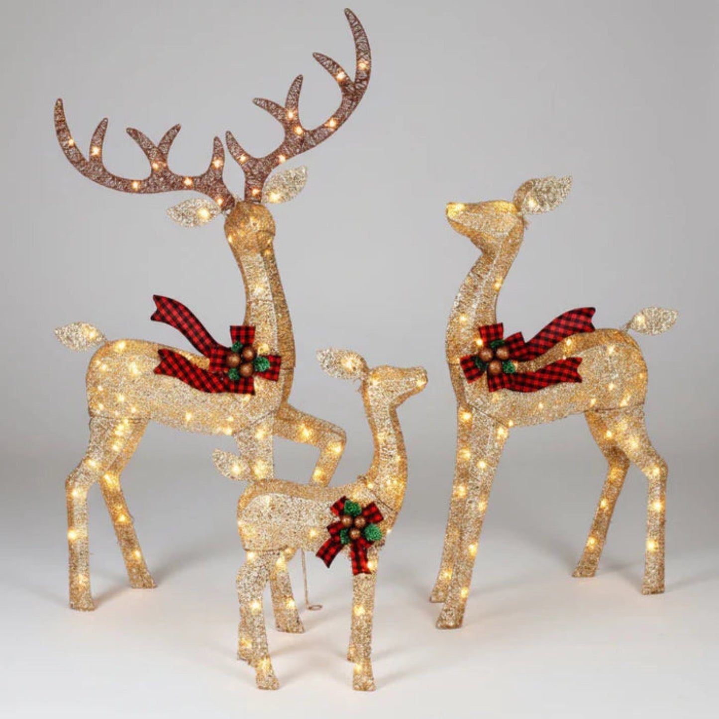 Festive Holiday Yard Reindeer LED Light Display - Lusomart