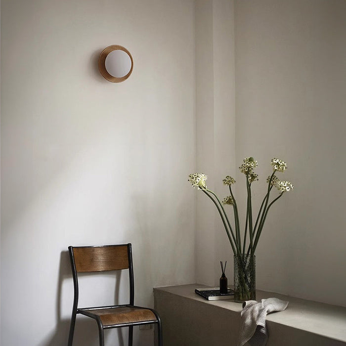 Ozone Wooden Wall Lamp 8