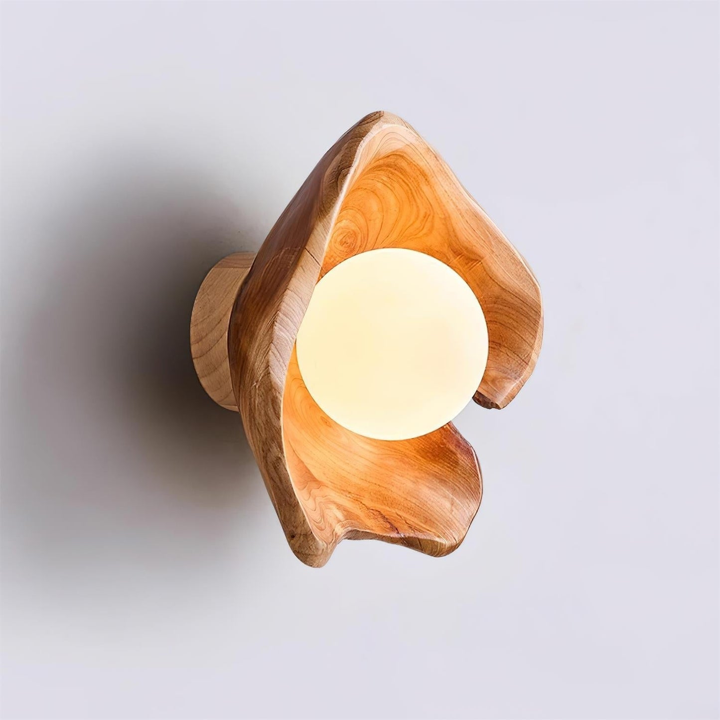 Perzon Wooden Wall Lamp 2