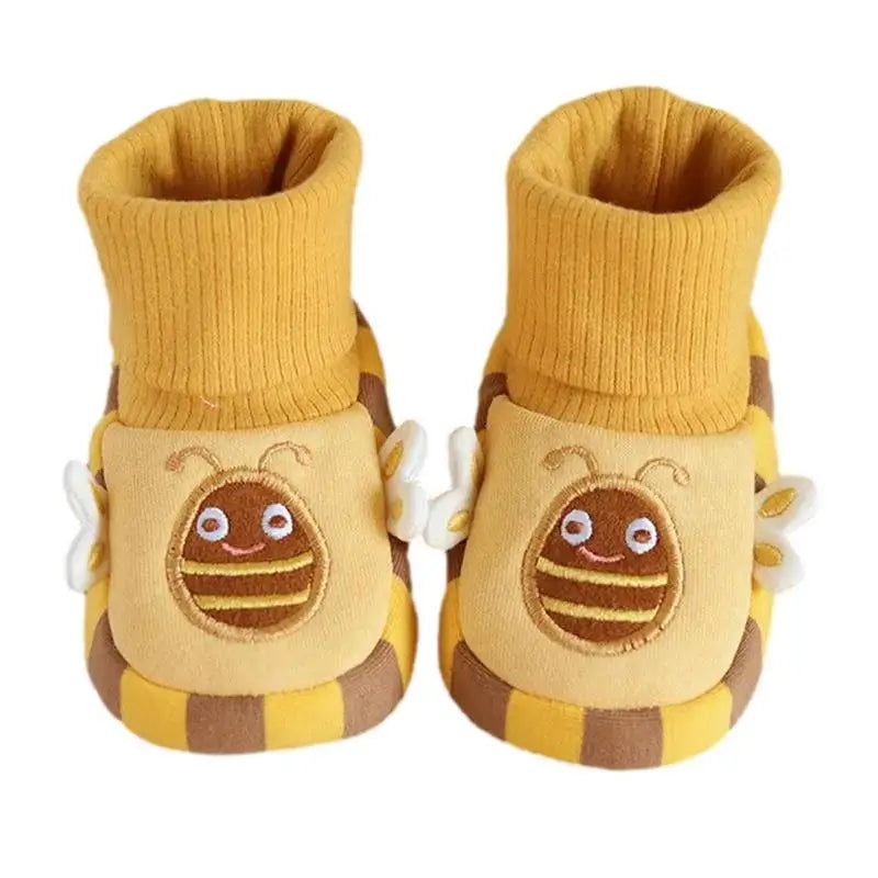 <p>Toddler Shoes with Anti-Slip Soles – Comfy Indoor Shoes for Active Kids, Sizes 22-28</p>