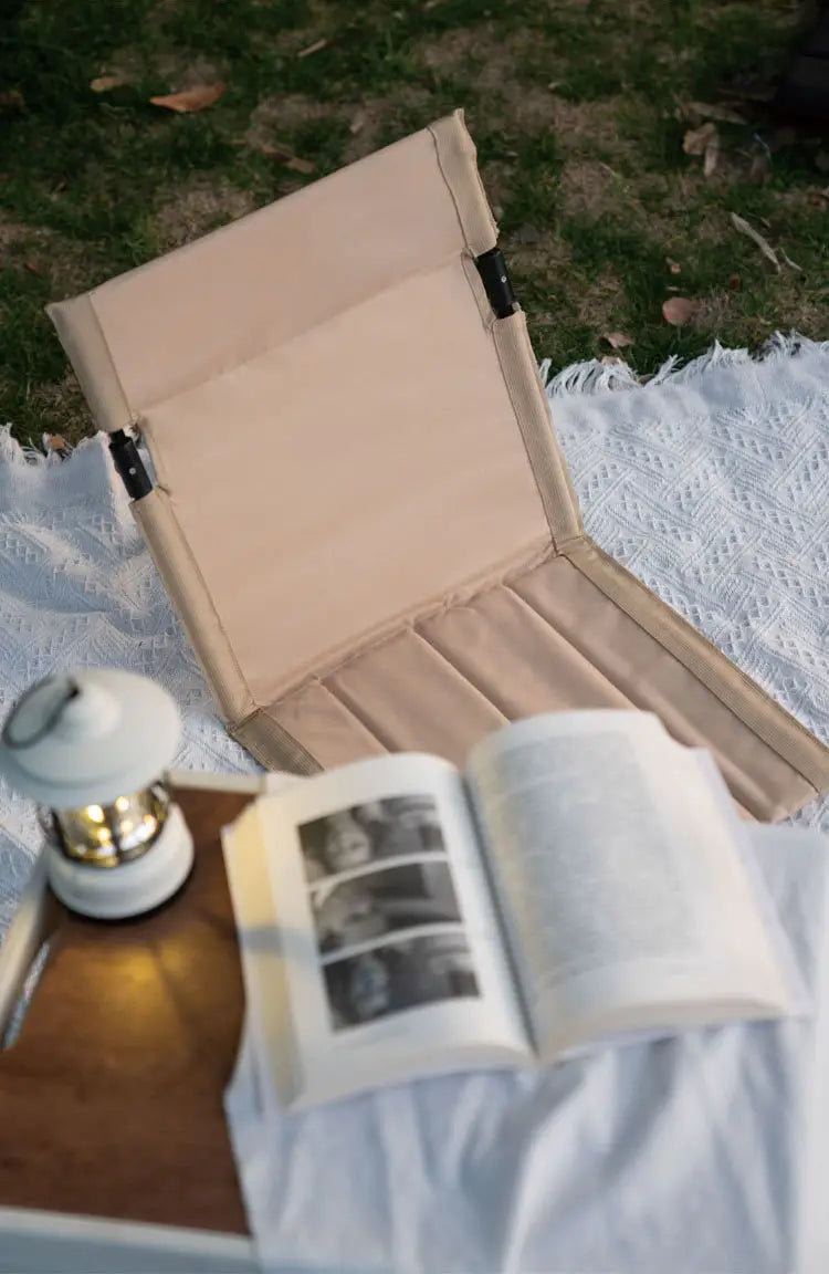 Compact Lightweight Folding Camp Chair